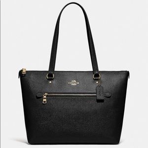 Coach Gallery Tote in Black with Gold Hardware